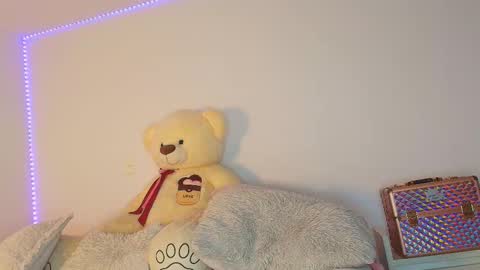 Snapshot of gabrielablake chatting on 3, 2, 2026 online show from 3, 2, 2026