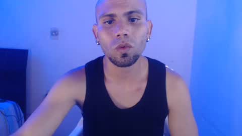 Snapshot of gabrielle_ramirez chatting on 4, 1, 2025 Gabriel online show from 4, 1, 2025