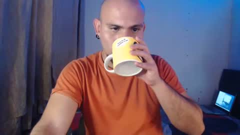 Snapshot of gabrielle_ramirez chatting on 2, 12, 2025 Gabriel online show from 2, 12, 2025