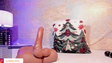 Snapshot of gaby_blaze chatting on 21, 12, 2024 Gaby Blaze online show from 21, 12, 2024