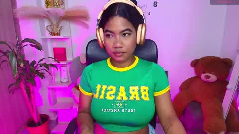 Snapshot of gaby_dams9 chatting on 25, 5, 2026 GABY online show from 25, 5, 2026