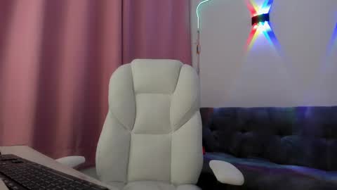 Snapshot of gaby_foox chatting on 11, 2, 2025 gaby online show from 11, 2, 2025