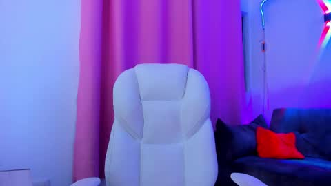 Snapshot of gaby_foox chatting on 18, 9, 2025 gaby online show from 18, 9, 2025