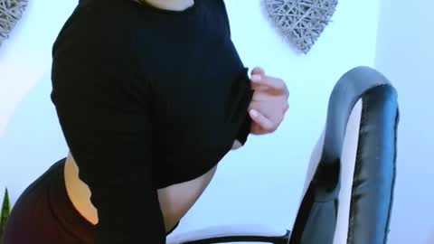 My name is Gabriela.. nice to meet you thumbs up please its very important to me online show from 9, 2, 2026