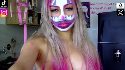 gabygumms online show from 21, 9, 2025