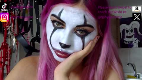 gabygumms online show from 15, 10, 2025