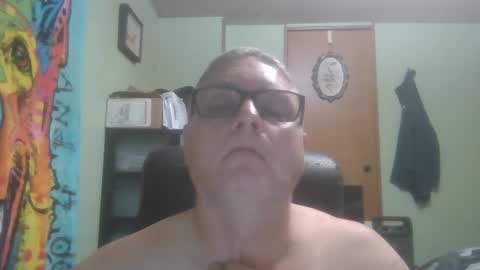 Snapshot of gadude45 chatting on 18, 12, 2024 gadude45 online show from 18, 12, 2024