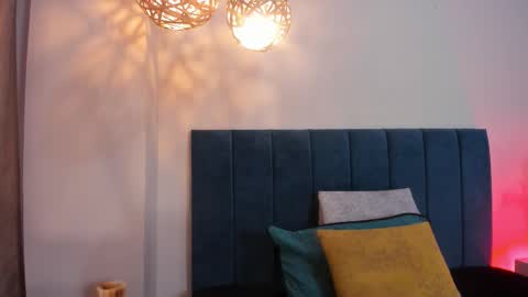 GahiaBelucci online show from 25, 3, 2026