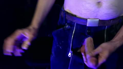 galadriel869 online show from 15, 4, 2026