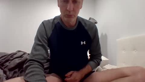 Snapshot of gamerboy200 chatting on 11, 11, 2025 gamerboy200 online show from 11, 11, 2025