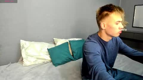 Snapshot of garden_of_eden_ chatting on 24, 6, 2026 Max and Eva online show from 24, 6, 2026