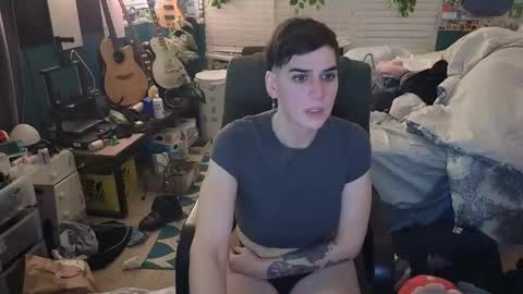 Snapshot of garthvoncoole chatting on 3, 12, 2025 HarperxLotus online show from 3, 12, 2025