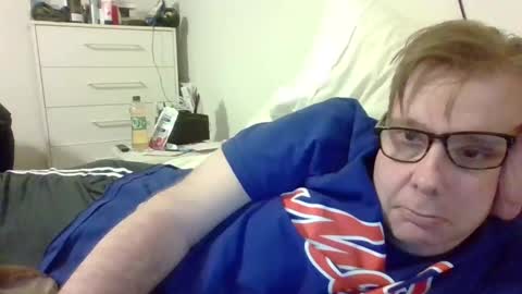 Snapshot of garyg930 chatting on 9, 9, 2025 Gary online show from 9, 9, 2025