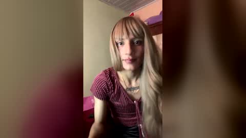 gatita_033 online show from 20, 4, 2026