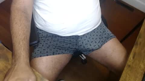 Snapshot of gato27cam chatting on 11, 10, 2025 Marco online show from 11, 10, 2025