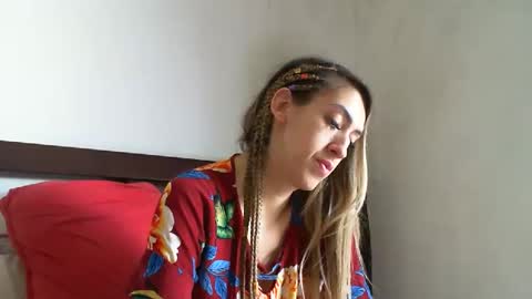 Snapshot of gauchabrasileira chatting on 22, 1, 2025 Monique online show from 22, 1, 2025