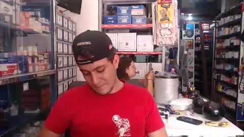 Snapshot of geckohot25 chatting on 18, 10, 2025 DANI 3 online show from 18, 10, 2025