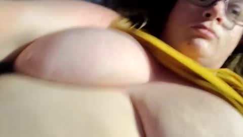 Snapshot of geekari chatting on 12, 11, 2025 Geekari online show from 12, 11, 2025