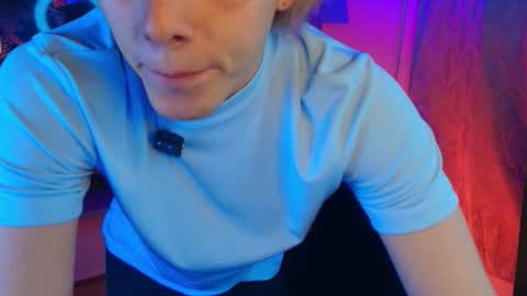 Snapshot of gemdominus chatting on 14, 10, 2025 Gem Dominus online show from 14, 10, 2025