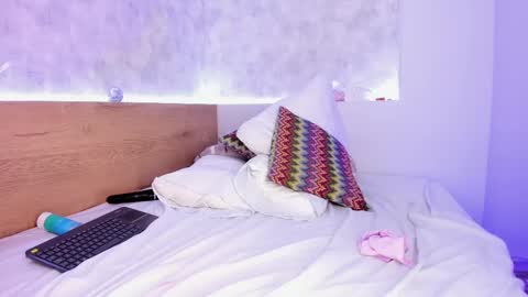 Snapshot of geminis_muentes chatting on 12, 2, 2025 geminis muentes online show from 12, 2, 2025