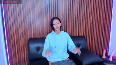 Snapshot of gemma19_ chatting on 14, 1, 2026 HELLEN online show from 14, 1, 2026