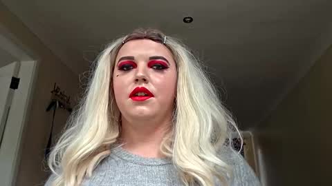 Snapshot of gemmaquinzel chatting on 18, 10, 2025 gemmaquinzel online show from 18, 10, 2025