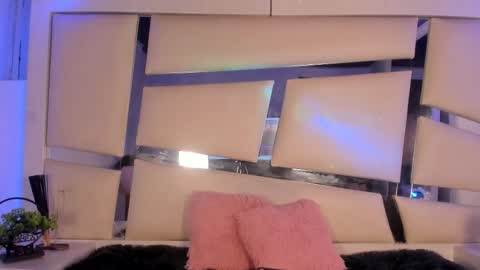 Genesis online show from 30, 11, 2025