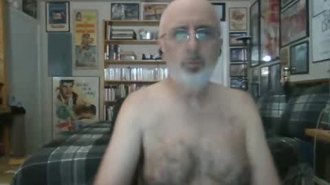 Snapshot of gentcallr chatting on 15, 5, 2026 Steve online show from 15, 5, 2026