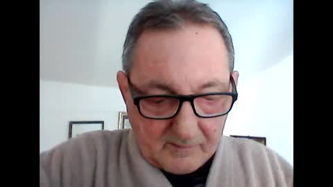 Snapshot of georg1412 chatting on 8, 2, 2025 georg1412 online show from 8, 2, 2025