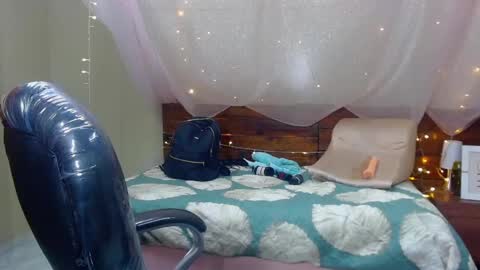 GEORGE online show from 2, 2, 2025