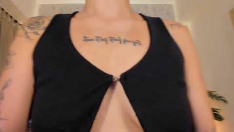 Snapshot of georginna_sins chatting on 17, 1, 2026 Kendal online show from 17, 1, 2026