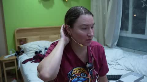 Anna online show from 12, 9, 2025