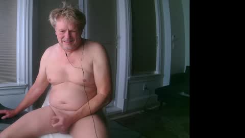 Snapshot of gethyn chatting on 10, 12, 2024 Gethyn online show from 10, 12, 2024