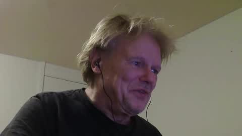 Snapshot of gethyn chatting on 7, 1, 2025 Gethyn online show from 7, 1, 2025