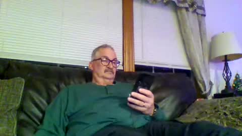 Snapshot of ghost2534 chatting on 1, 1, 2025 ghost2534 online show from 1, 1, 2025