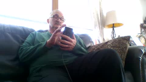 Snapshot of ghost2534 chatting on 12, 1, 2025 ghost2534 online show from 12, 1, 2025