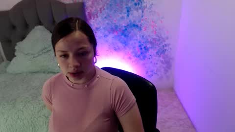 Snapshot of gia_atm chatting on 8, 3, 2025 Gia atm online show from 8, 3, 2025