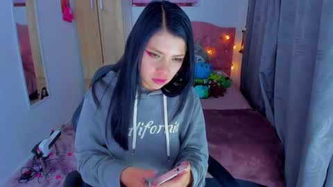 Snapshot of gia_contii chatting on 20, 12, 2024 giaaaa online show from 20, 12, 2024