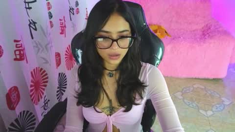 gia_flame_ online show from 16, 10, 2025