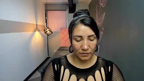 G I A  FOX online show from 2, 3, 2025