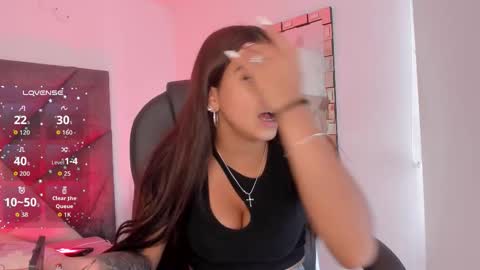 Gia  online show from 15, 12, 2025