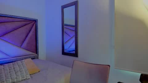 Gia  online show from 22, 2, 2026