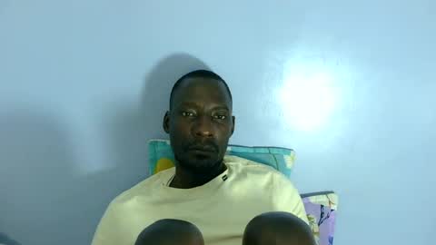 giant_couple online show from 11, 7, 2026
