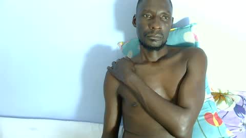 giant_couple online show from 21, 7, 2026