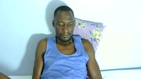 giant_couple online show from 28, 7, 2026