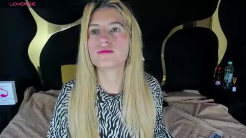 GiaRoussel online show from 23, 2, 2026