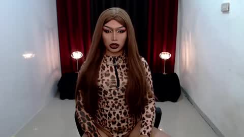 Gia X online show from 23, 12, 2024