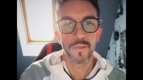 Gigi online show from 12, 5, 2026