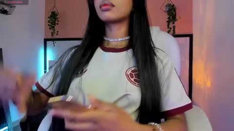 Snapshot of gigi_strawberry chatting on 28, 6, 2026 GIGI online show from 28, 6, 2026