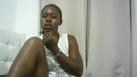 Snapshot of gigi_thehuntress chatting on 10, 3, 2025 franciscar online show from 10, 3, 2025